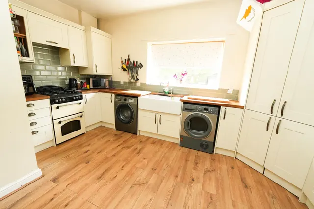 Hop Leasow, Northfield, B31, photo 3
