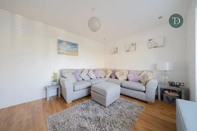 Photo 3 — Shones Croft, Ness, CH64 4BE
