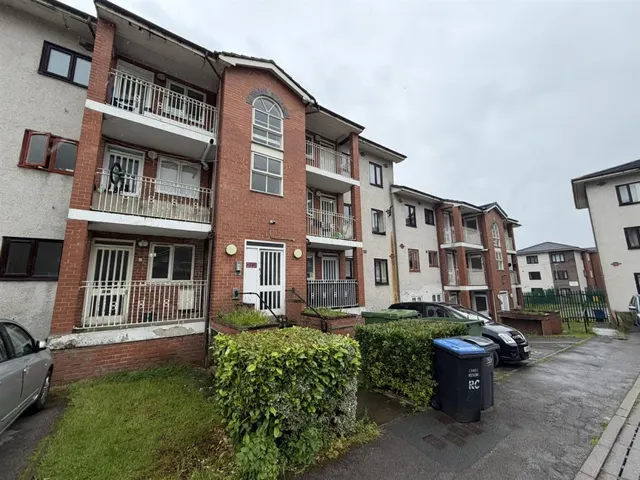 Regency Court, Bradford, BD8, photo 1