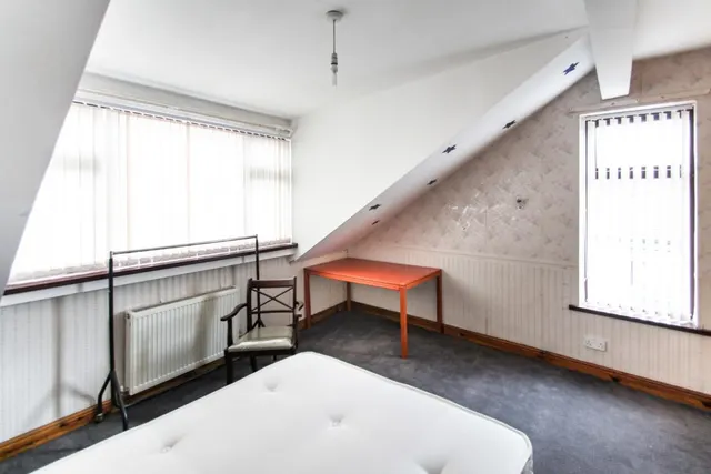 Rugby Place, Bradford, BD7, photo 2