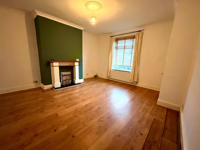 Burton Street, LS28, photo 2