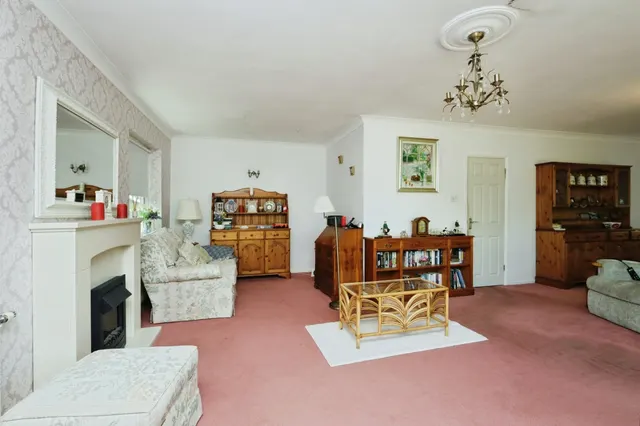 Farlaine Road, Eastbourne, BN21, photo 3