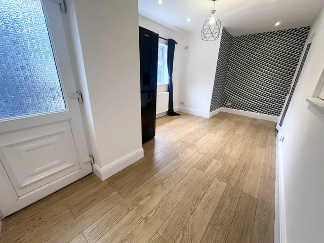 Nicholas Avenue, Rudheath, CW9, photo 3