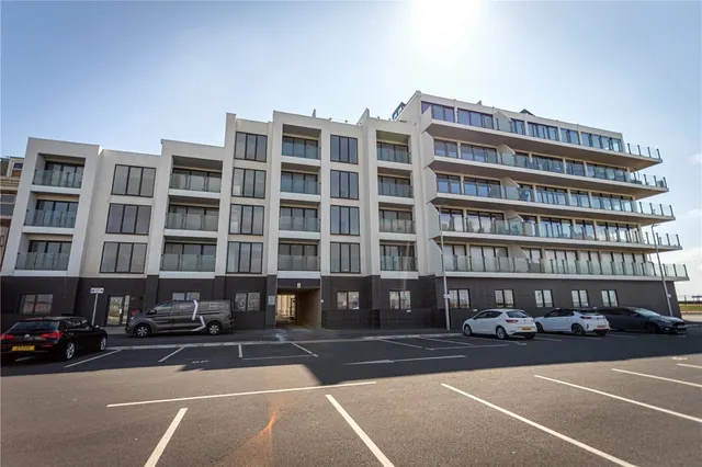 New South Promenade, Blackpool, FY4, photo 2