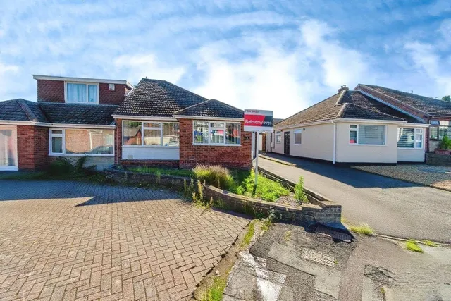 Magna Close, Cheslyn Hay, Walsall, WS6, photo 1