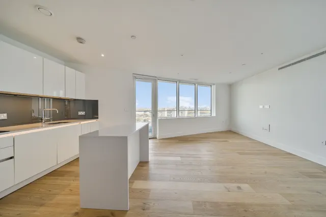 Flat 99, Lombard Wharf, 12 Lombard Road, London, photo 1