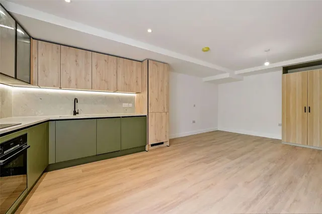 Lombard Street, Bedminster, Bristol, BS3 4FR, photo 1