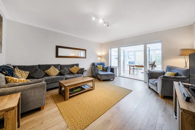 Rosedene Avenue, Streatham, London, SW16, photo 1