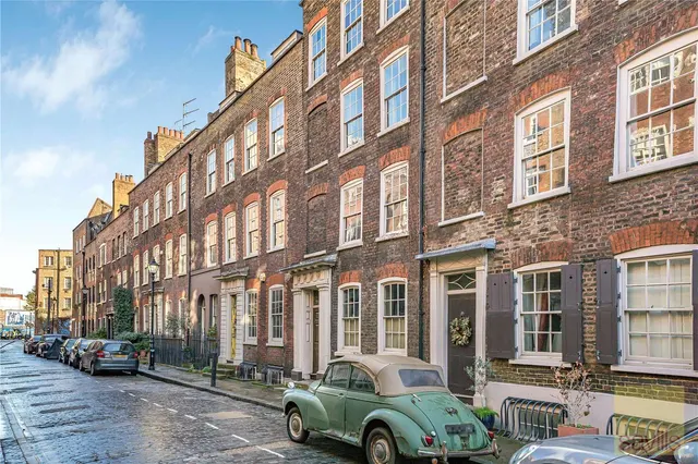Elder Street, London, E1 6BT, photo 1