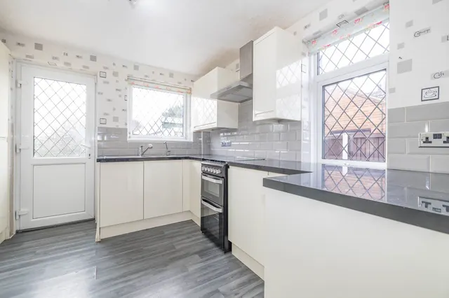 Hudson Close, Sturry, CT2, photo 3