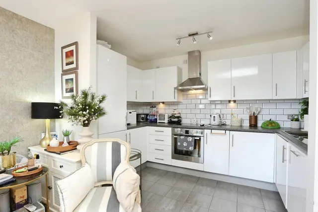 Albemarle Road, Beckenham, BR3, photo 2