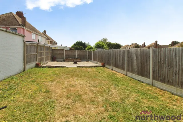 Arnold Road, Clacton-On-Sea, CO15, photo 2