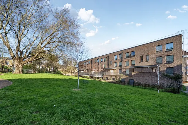 Photo 2 — East Dulwich Estate, London, SE22