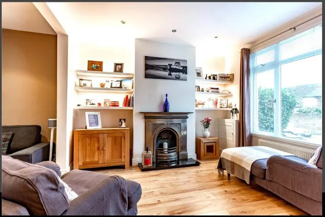 St. Leonards Road, Windsor, SL4, photo 3