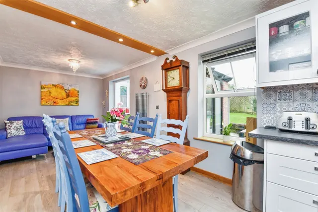 Shoscombe Gardens, Frome, BA11, photo 3