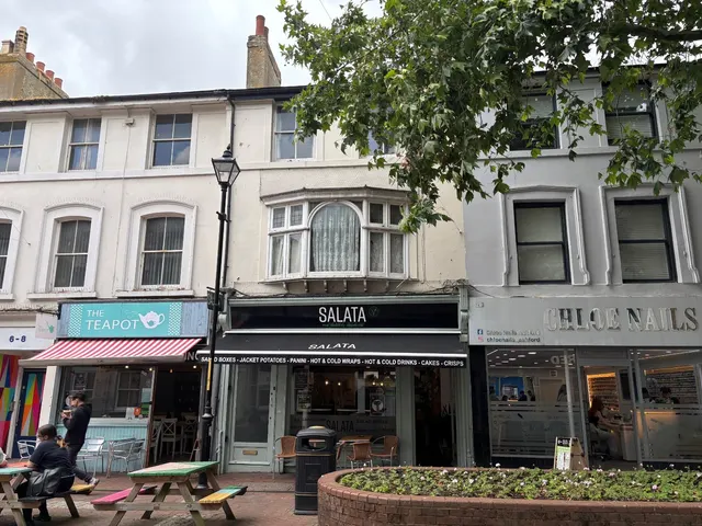 Bank Street, Ashford, TN23, photo 2