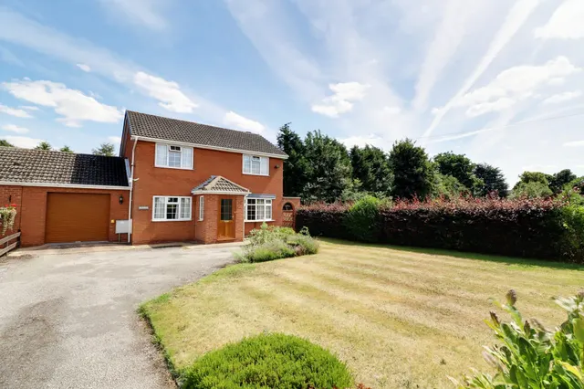 Haxey Lane, Haxey, DN9, photo 1
