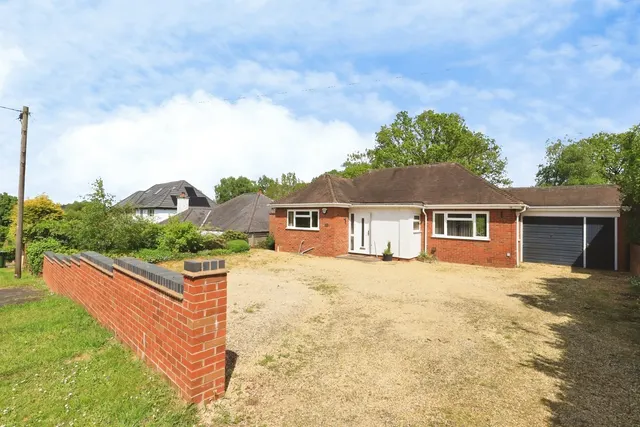 St. Johns Avenue, Kidderminster, DY11, photo 2