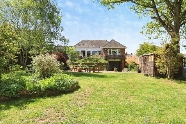 St. Johns Avenue, Kidderminster, DY11, photo 1