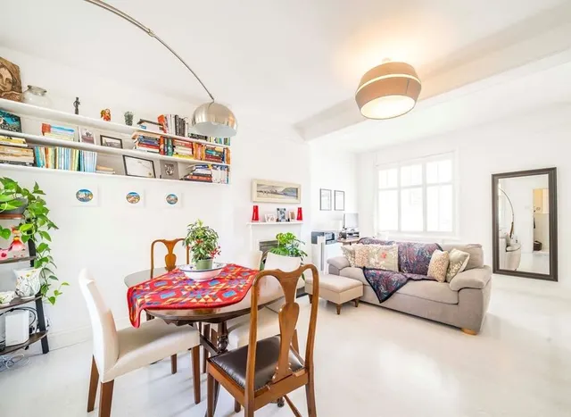Photo 2 — Ludlow Road, Ealing, W5