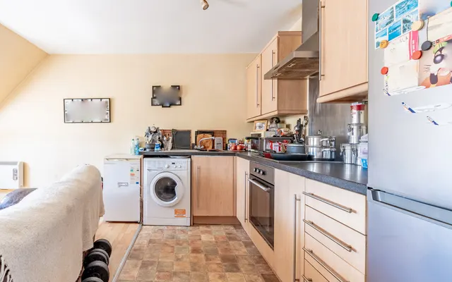 Avonmouth Road, Avonmouth, BS11, photo 3