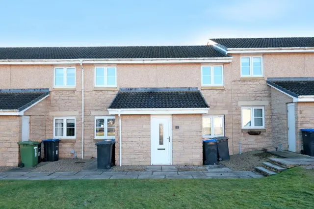 Scotsmill Court, Blackburn, AB21, photo 1