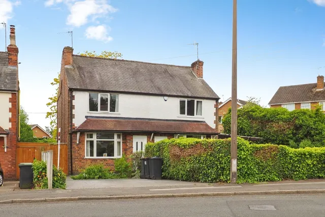 School Lane, Chilwell, Nottinghamshire, NG9, photo 1