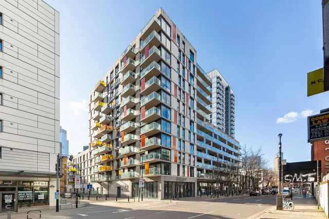 Commercial Street, London, E1, photo 1