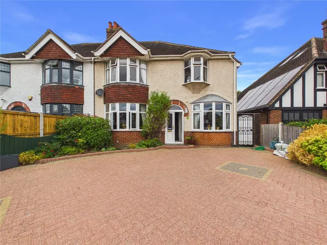 Shrub End Road, Colchester, CO3, photo 1