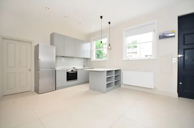 322a Brixton Road, London, photo 1
