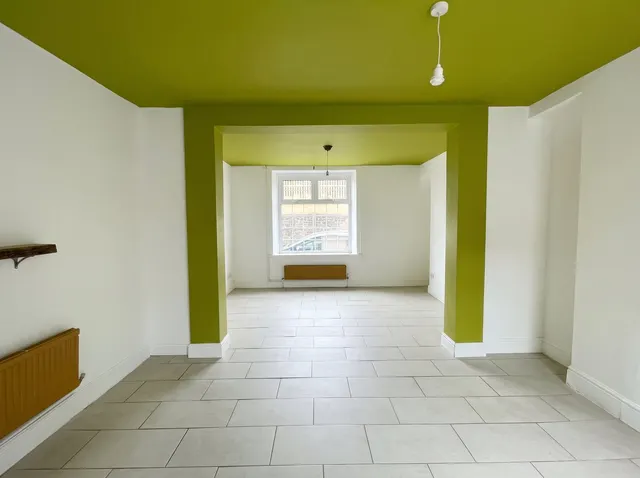 Park Road, Treorchy, CF42, photo 3