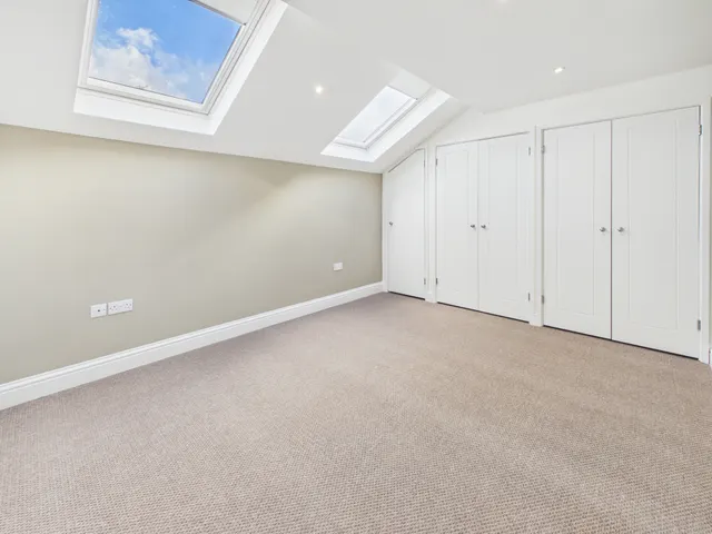 Park Street, Cheltenham, GL50, photo 3