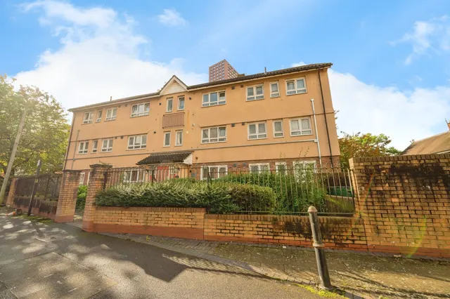 Essington Street, Birmingham, B16, photo 1