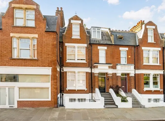 Photo 3 — Bisham Gardens, Highgate, N6