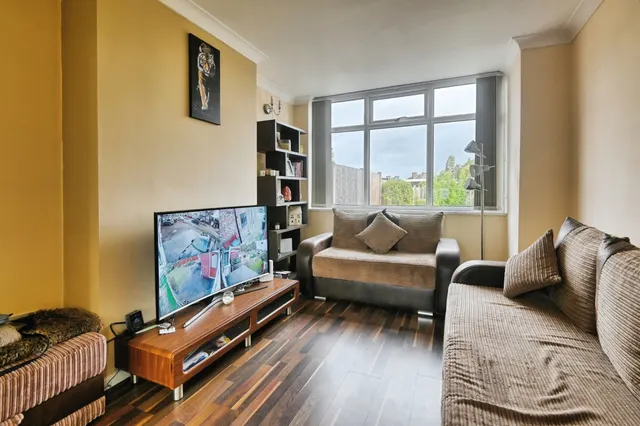 Millington Road, Birmingham, B36, photo 3
