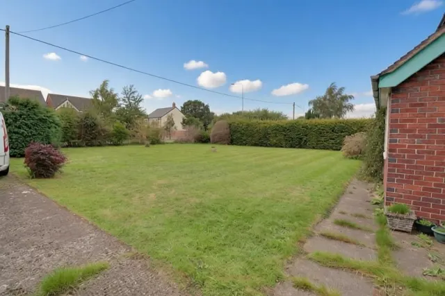 Newcastle Road, Crewe, photo 3
