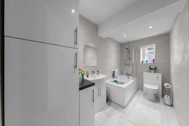 Photo 3 — Tewkesbury Road, Golborne, Warrington, WA3 3LZ