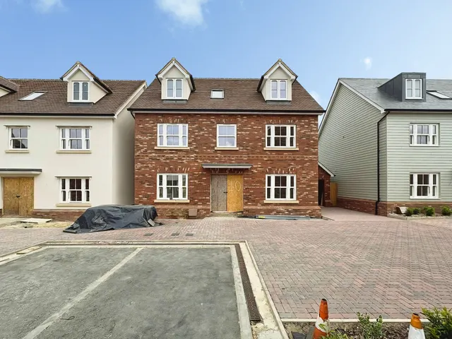 Hatfield Road, Witham, Essex, CM8 1EL, photo 1