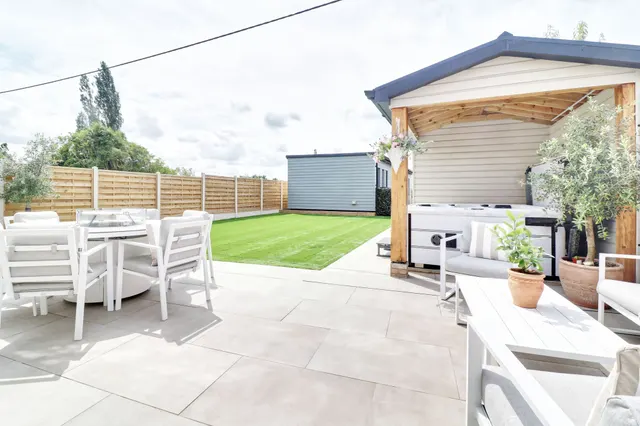 Ardley Crescent, Hatfield Heath, CM22, photo 3
