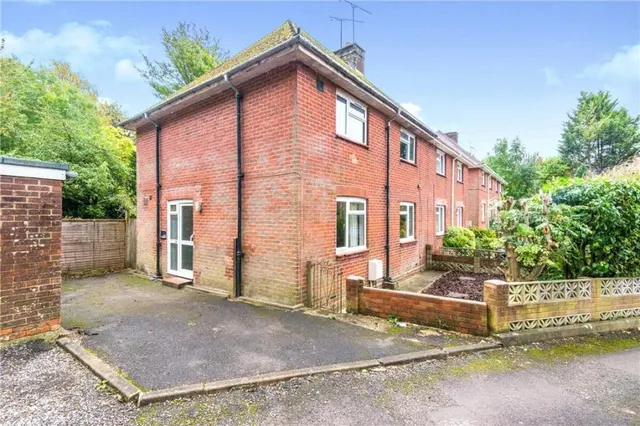 4 bedroom house, Gordon Avenue, Winchester, SO23