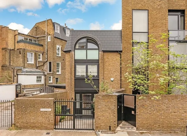 Britannia Road, Fulham, SW6, photo 1