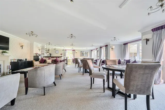 Pole Barn Lane, Frinton-On-Sea, CO13, photo 3