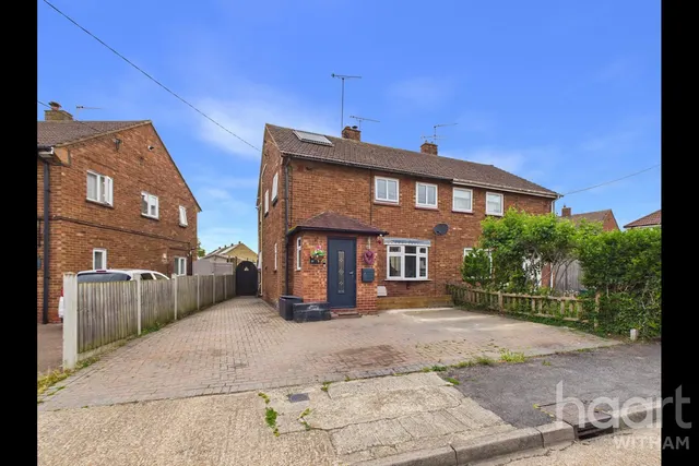 Walnut Tree Way, Tiptree, CO5, photo 1