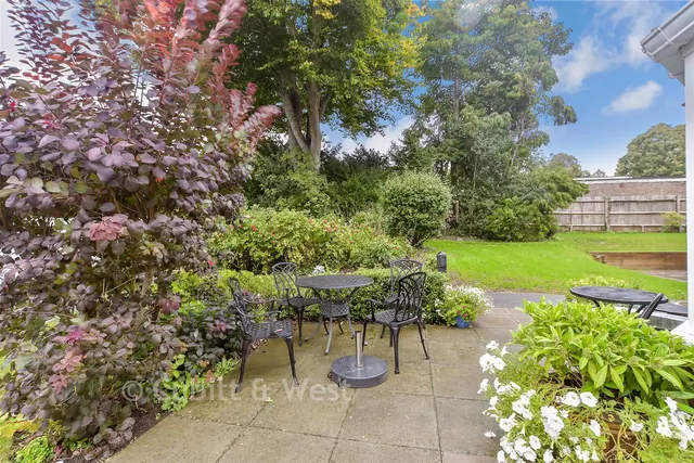 Grange Road, Uckfield, TN22, photo 2