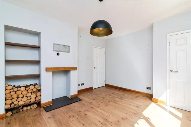 Trenchard Close, Newton, NG13, photo 2
