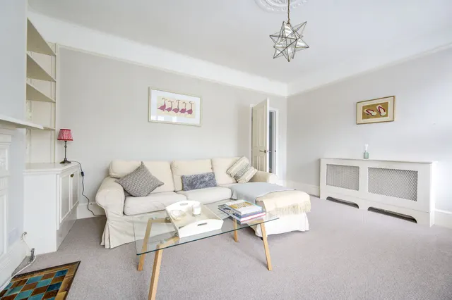 10a Firth Gardens, London, photo 1