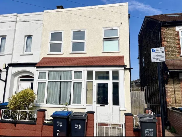Kynaston Road, Thornton Heath, CR7, photo 1