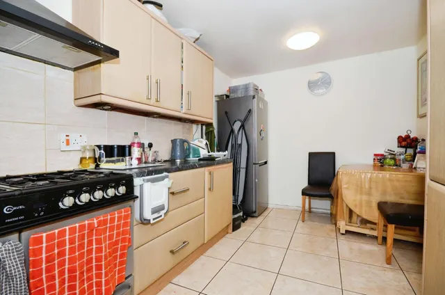 Springway, Harrow, HA1, photo 3