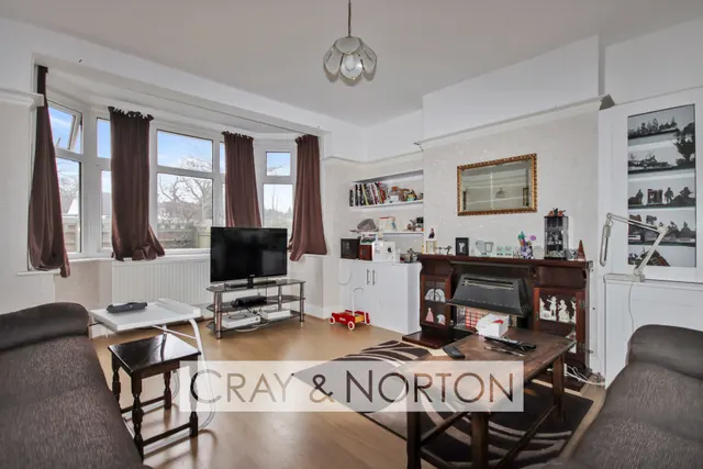 Addiscombe Road, Croydon, CR0 7LG, photo 1