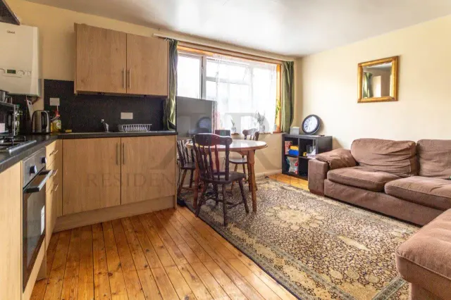 Tyers Terrace, London, SE11, photo 1